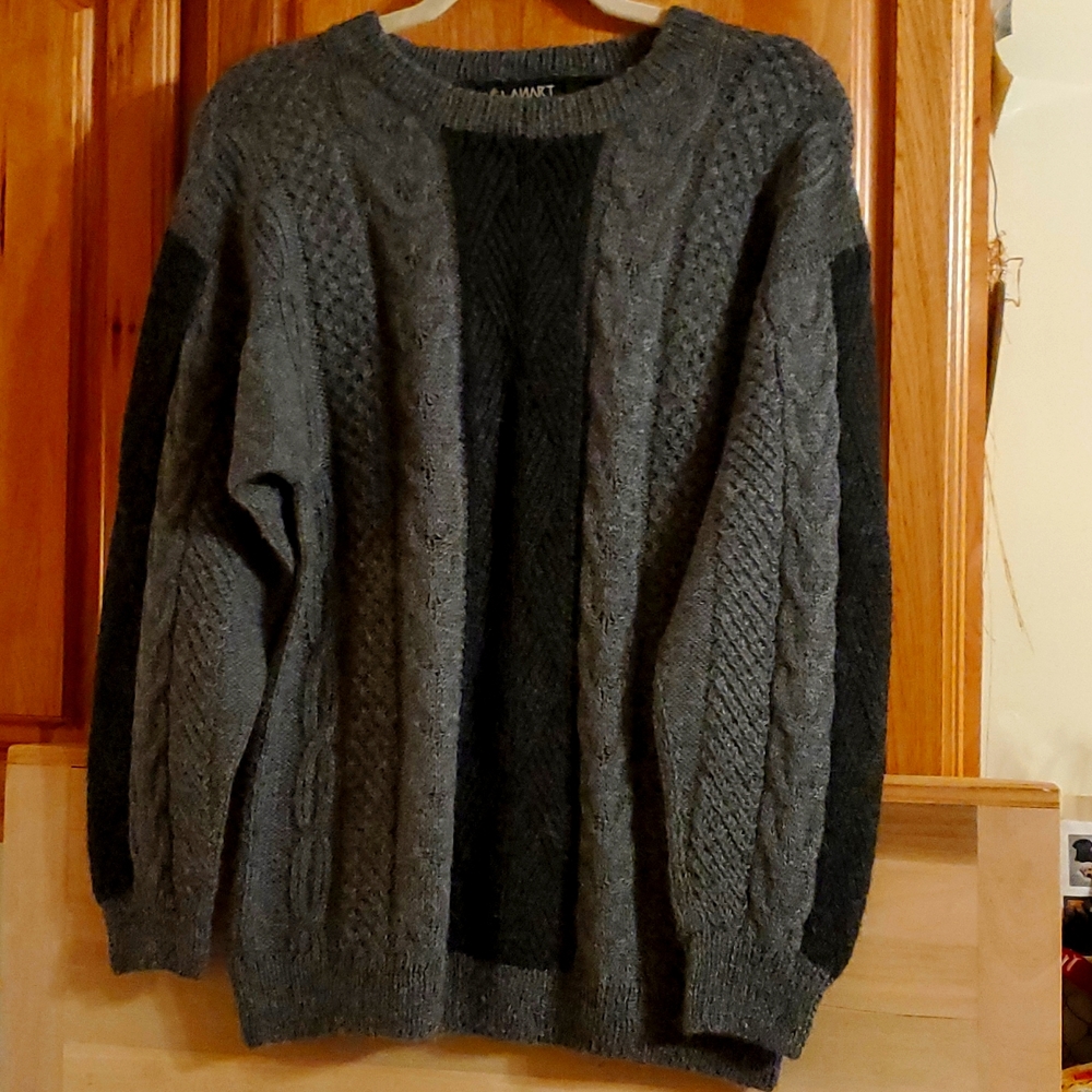 Women's Alpaca sweater
